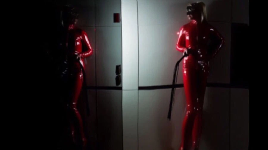 Linda Sexy Lder — 7 / 8