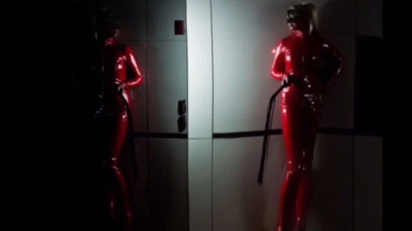 Linda Sexy Lder — 7 / 8