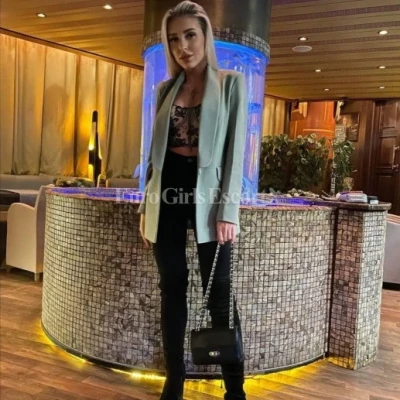 Mila, Escort, Manama