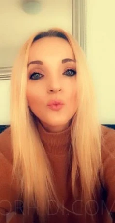 Süße Anastasia — 8 / 9