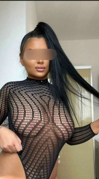 Elis17, Escort, Las Varillas