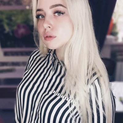 Silina Blondie, Escort, Paris