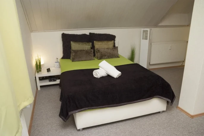 Alexandra Body And Soul — 5 / 7