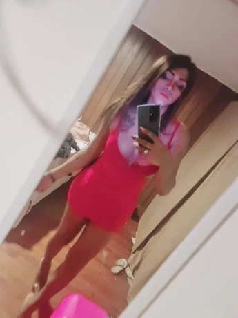 Bella Larizza — 7 / 12