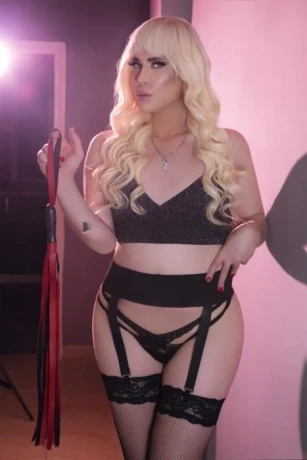 Pamela Xl — 5 / 11