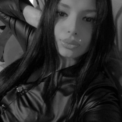 Lara233, Escort, Berlin