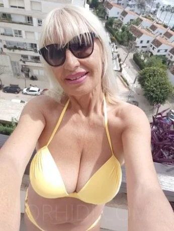 BLOW-LOVE NINA — 3 / 4