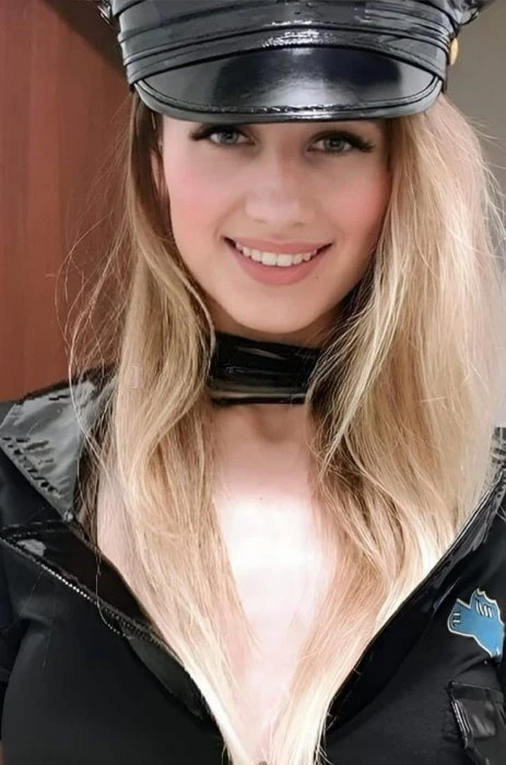 Ivanka, Escort, Rome