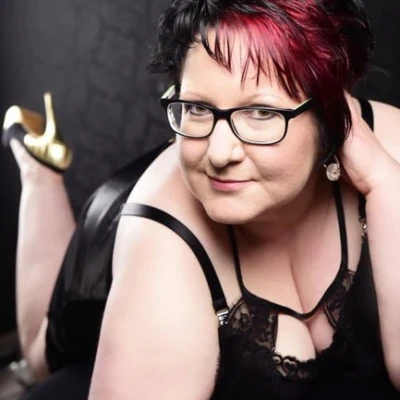 Lilly Molliger Deutscher Busentraum, Escort, Halle (Saale)