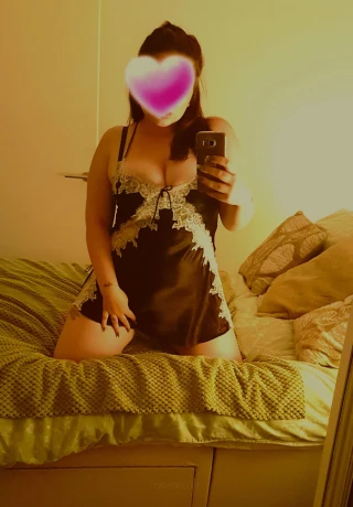 x  JADE  x — 5 / 9