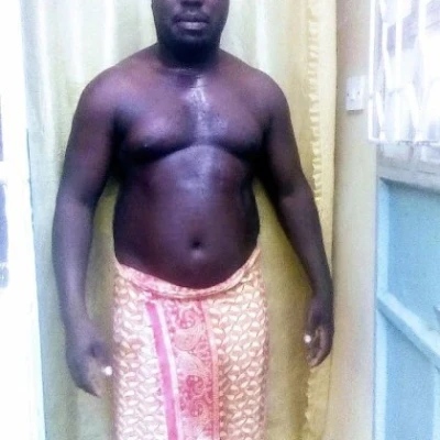 Bonni, Escort, Nairobi