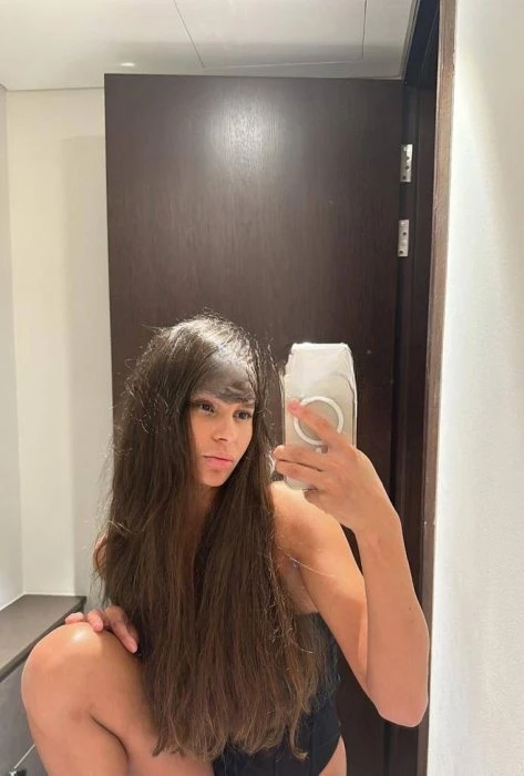 Aina — 2 / 6