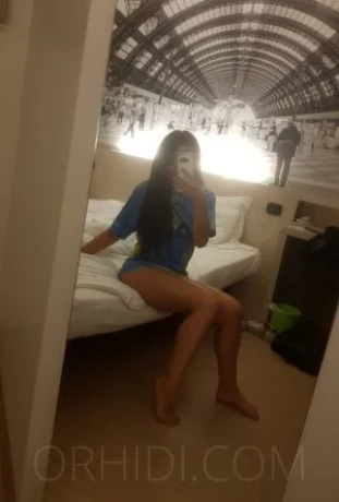 Dafne Real — 2 / 7