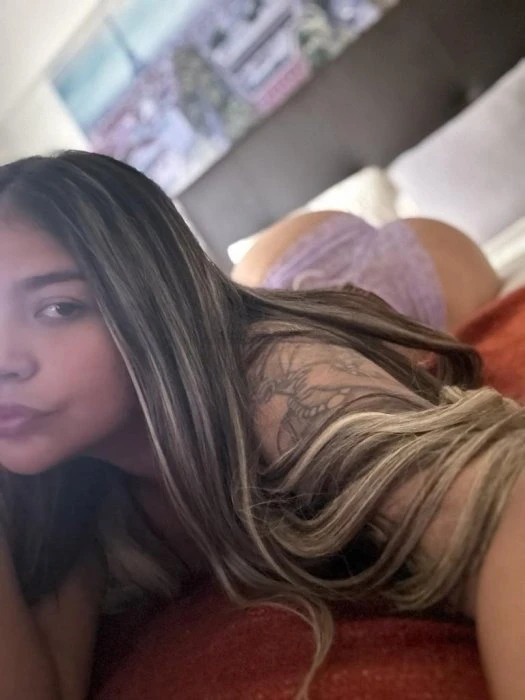 Antonella — 5 / 7