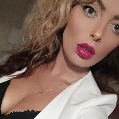 Ariel, Escort, Ostrava