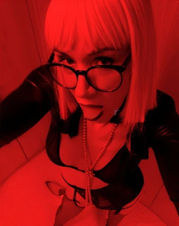 Shemale Stacey — 7 / 11