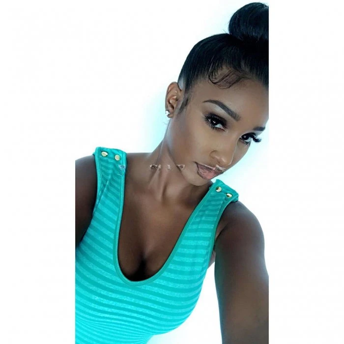 Leanie — 4 / 5