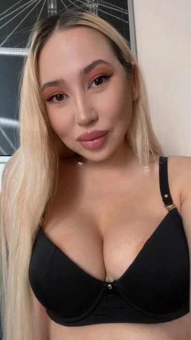 Elina, Escort, Tbilisi