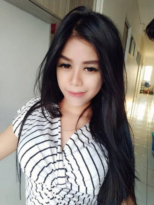 Fitri, Escort, Malacca