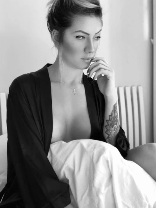 Aline — 4 / 8