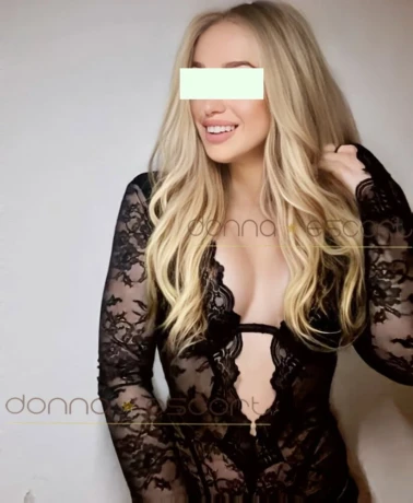 Mira Donna Escort — 1 / 3