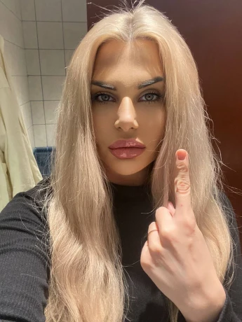 Кристина — 2 / 5