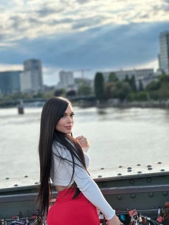 Ts Brenda Party — 5 / 6