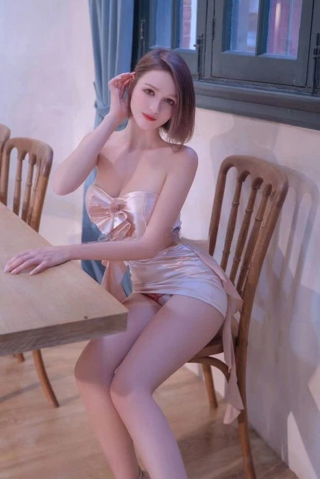 Darina, Escort, Beijing