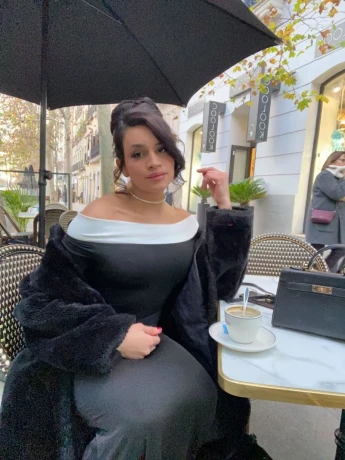 Viviana Blanco — 4 / 12