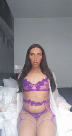 Yasmine Trans — 5 / 9