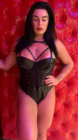 Sabrina Xavier — 3 / 8