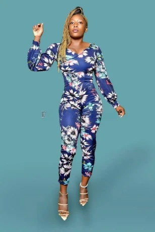 Jolly Black — 2 / 4