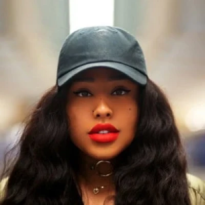 Claudia, Escort, Calgary