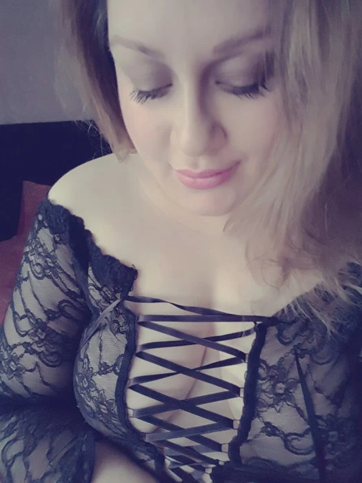 Debbie, Escort, Basel