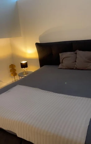 Zimmer Im Zuerich Hoengg — 1 / 3