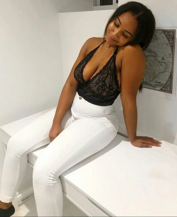 Sexy LARA, Escort, Ahmadi