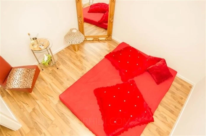 China- Japan-Massage — 9 / 14