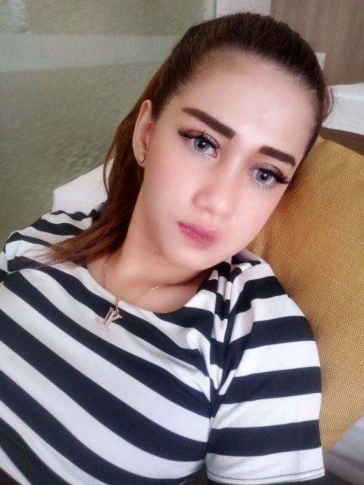 Chacha, Escort, Batam