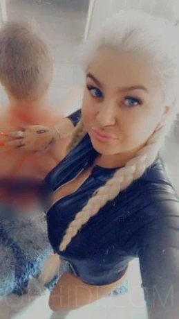 Jungdomina 27J.ComtesseLady Lola — 15 / 25