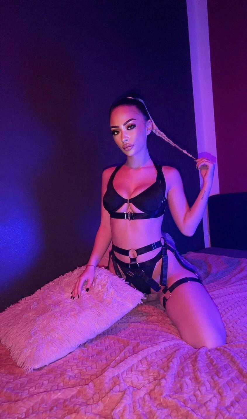 Alyys — 2 / 10