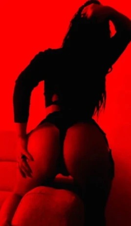 JANINA im EROSCENTER LAUFHAUS REGENSBURG — 2 / 3