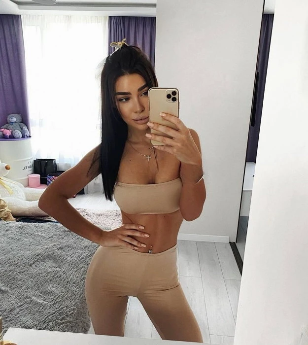 Minaya, Escort, Ashdod