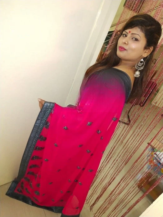 Madhu, Escort, Pune