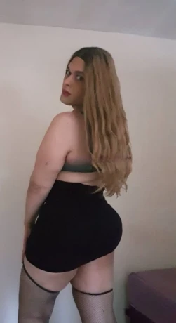 Laura Princess — 11 / 12