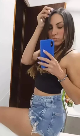 Mariana Tres Jolie — 2 / 22