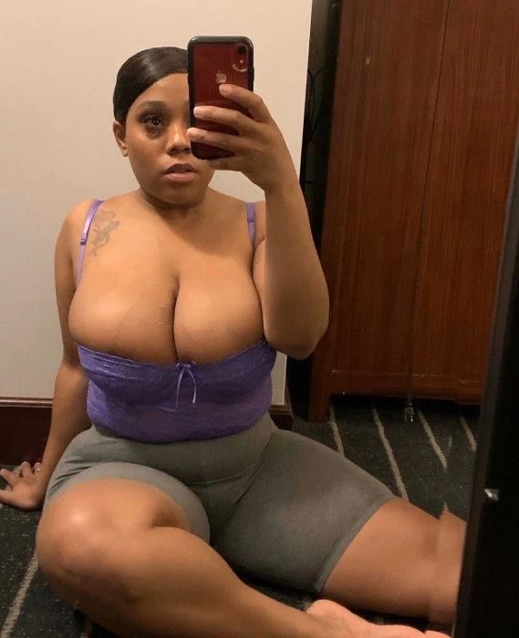 Saucedo Junita, Escort, Coventry