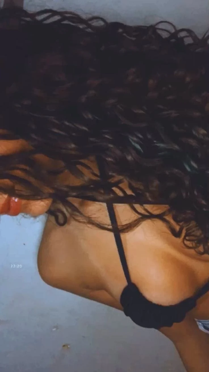 Mariela — 4 / 7