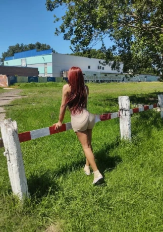 Catalina Colombiana — 1 / 12