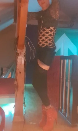 Nina Ladyboy — 6 / 10