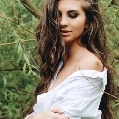 Teona Clementine, Escort, Paris